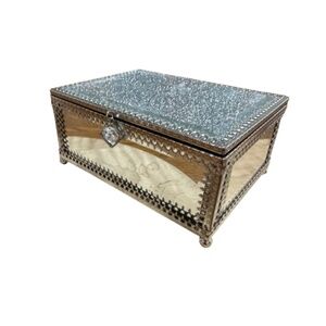 Cynthia Rowley New York Mirrored Jewelry Box – Silver Glass Vanity Keepsake Box